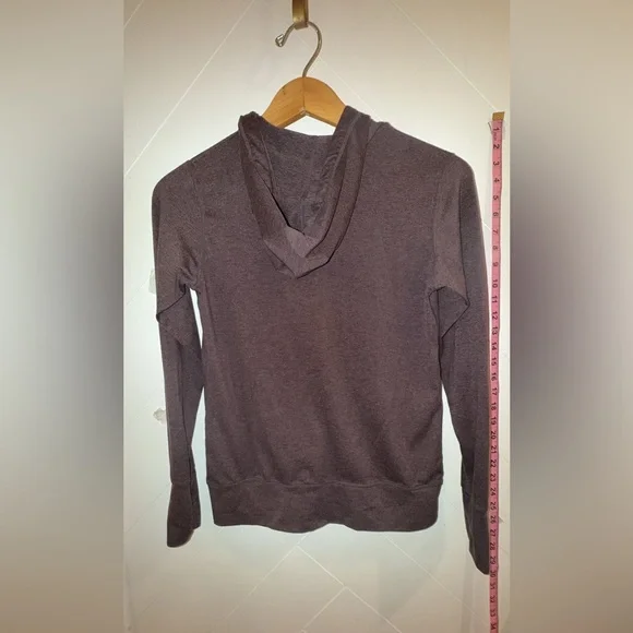 Vuori Purple Halo Performance Zip Front Hoodie Smoke Plum Heather Size XS - Picture 7 of 11